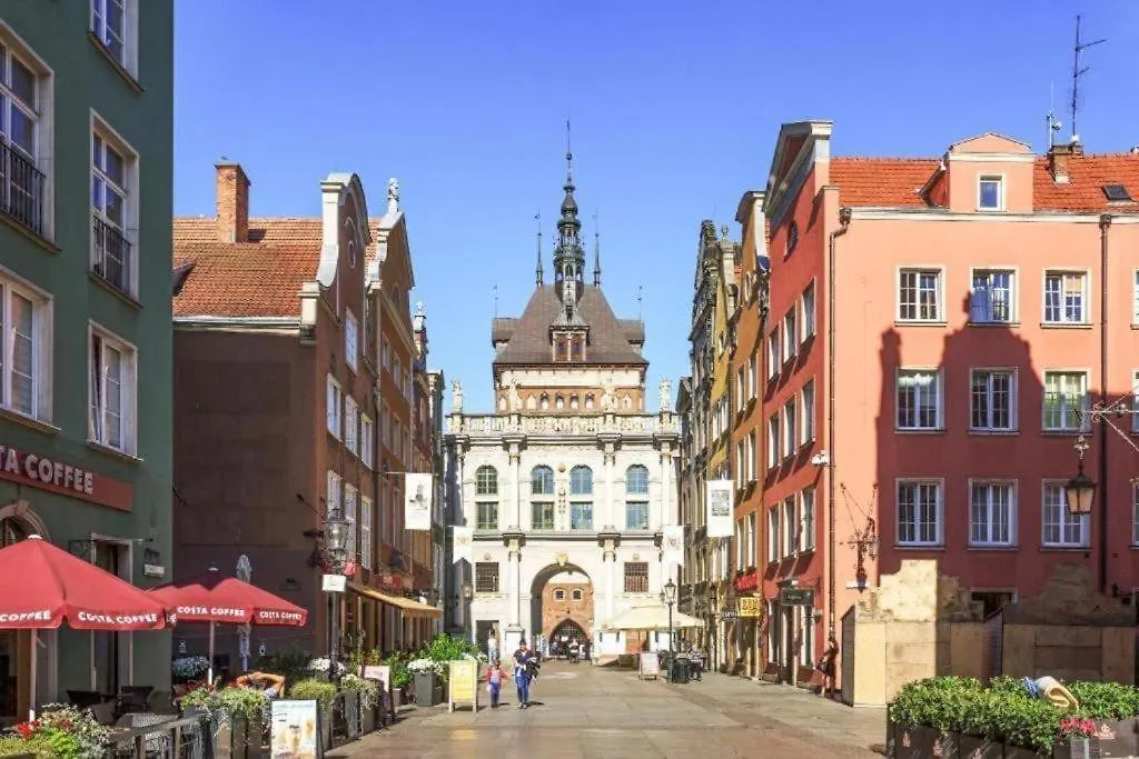 Urban Nest - Szafarnia 7 & 8 Apartment Gdansk